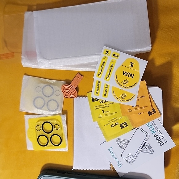 Phone case - Picture 2 of 5